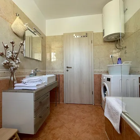 Vivis Апартаменты