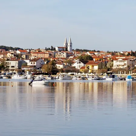 Vivis Апартаменты *