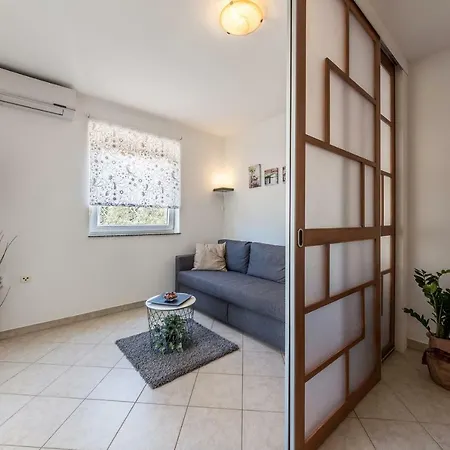 Vivis Apartment *