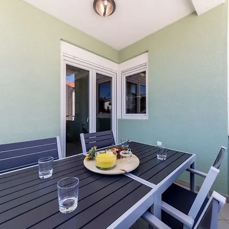 Vivis Apartment